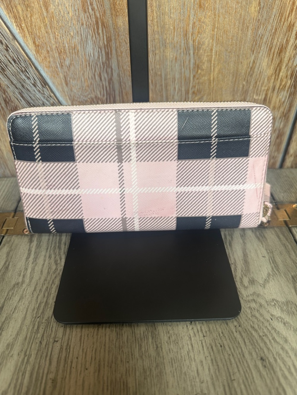 kate spade Pink and Black Plaid Zip Wallet - Picture 2 of 11